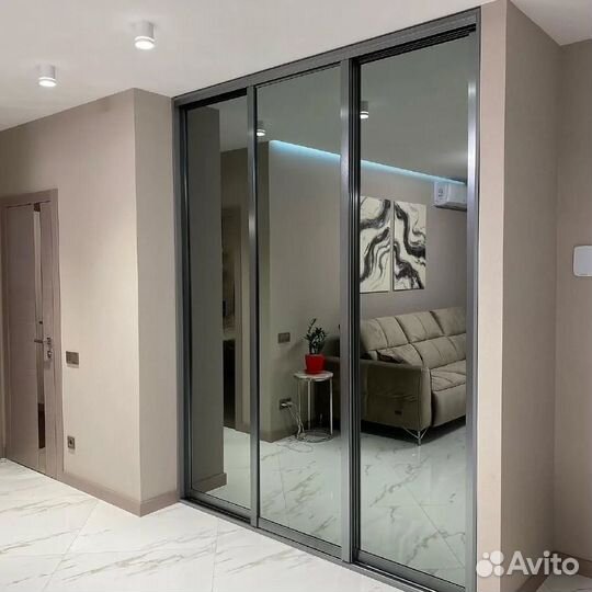 Шкаф стилизованный под ваш интерьер