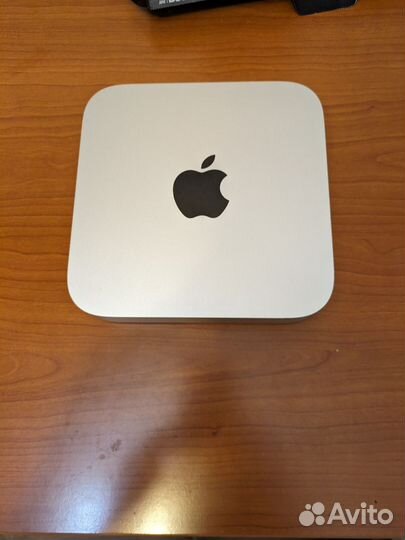 Apple mac Mini a1347 2014 i7 8 RAM 512 SSD