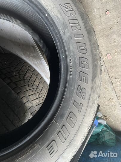 Bridgestone Dueler H/L 275/60 R20 115H