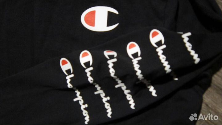 Лонгслив Champion