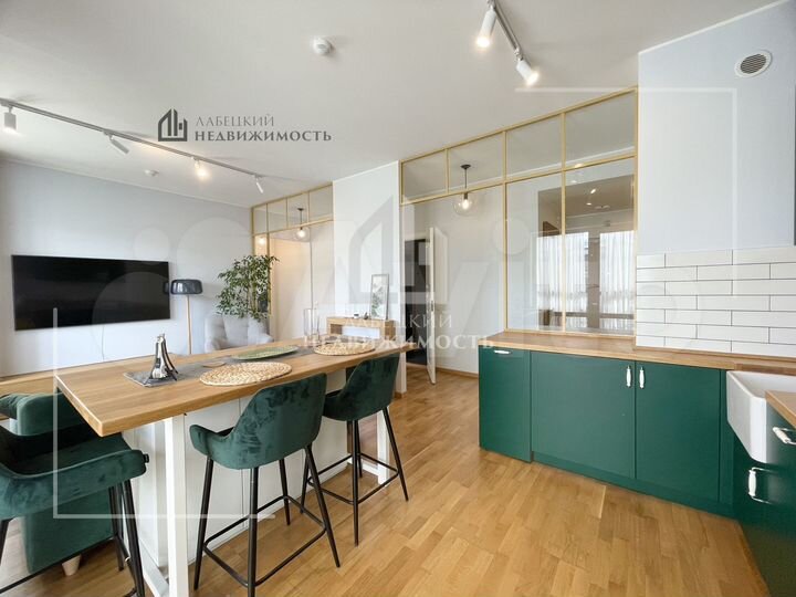 3-к. квартира, 65,4 м², 6/6 эт.