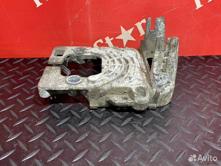 Кронштейн блока управления ретардером Daf XF106