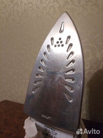 Утюг Scarlett SC-136S