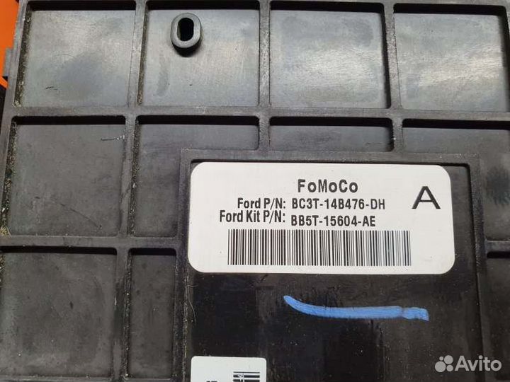 Блок предохранителей салонный Ford Explorer U502