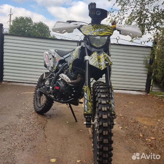 Кроссовый мотоцикл BSE Z1