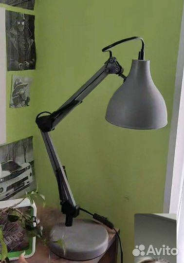 Лампа настольная