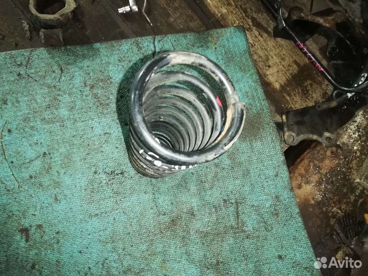 Пружина задняя Митсубиси Лансер 9