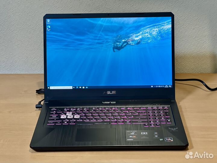 Asus TUF 17.3 IPS /Ryzen 5/8192/SSD 512gb