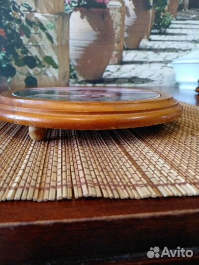 Подставка. Норвегия. Дерево