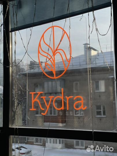 Неоновая вывеска