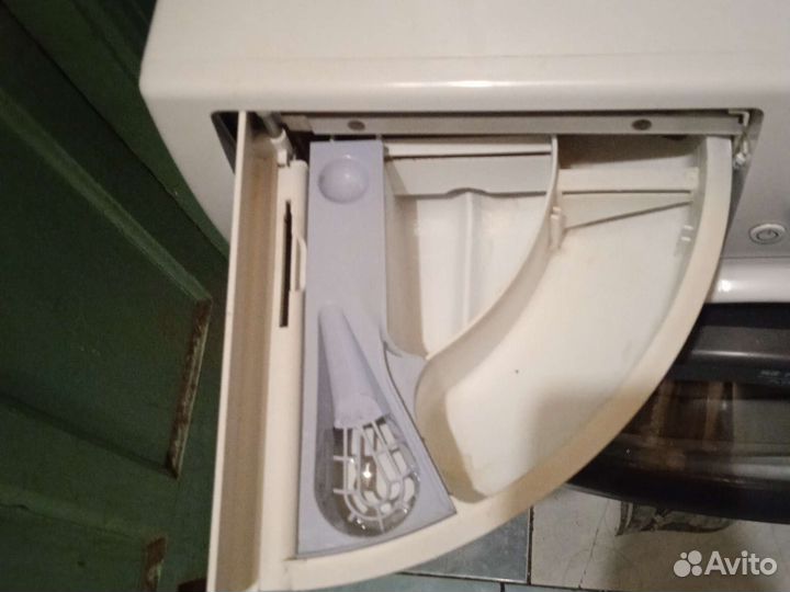 Стиральная машина бу Hotpoint Ariston