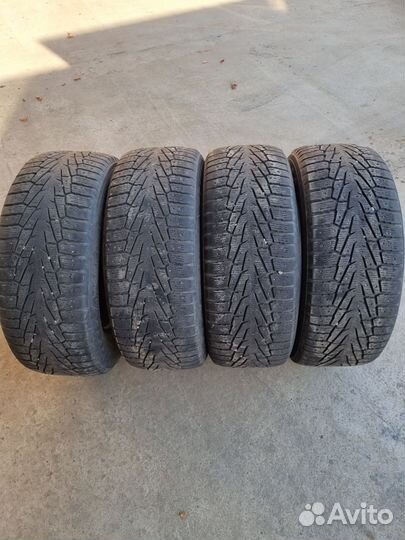 Nokian Tyres Hakkapeliitta 7 SUV 285/60 R18 116