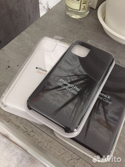 Чехол на iPhone 11 pro онигинал