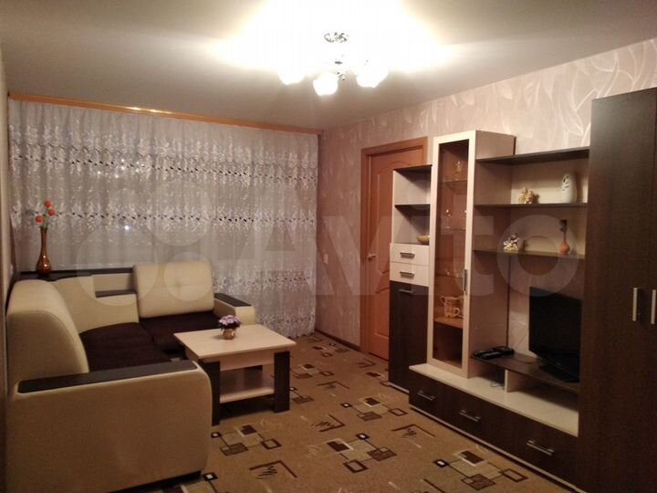 2-к. квартира, 43 м², 3/5 эт.