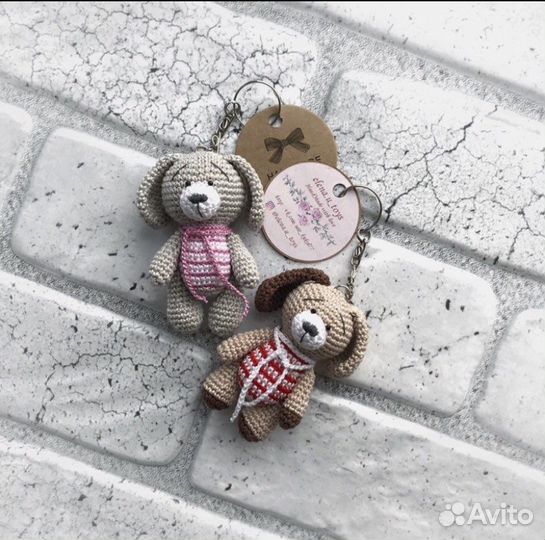 Брелок ручной работы, вязаный брелок