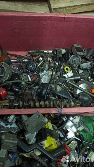 Запчасти для китайского скутера