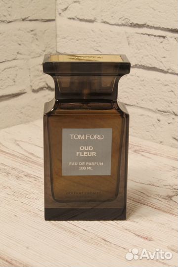 Tom Ford парфюмерная вода Oud Fleu