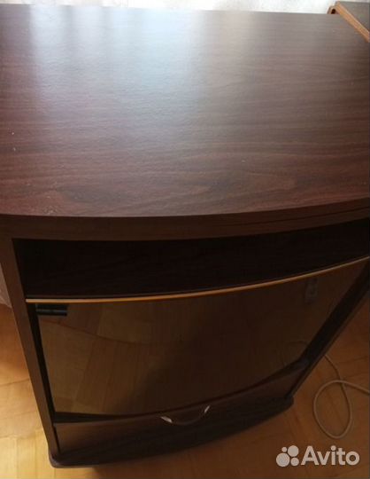 Тумба под телевизор