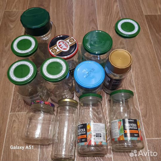 Банки стеклянные с крышками
