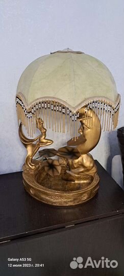 Светильник настольный с фонтаном