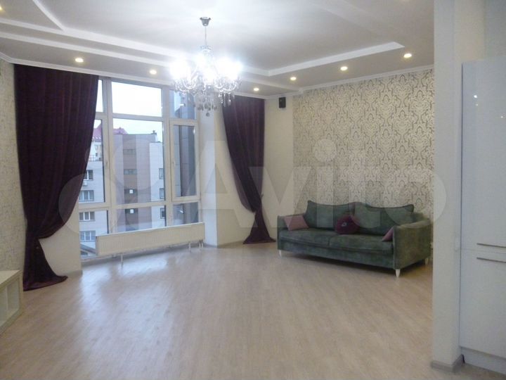 3-к. квартира, 100 м², 4/16 эт.