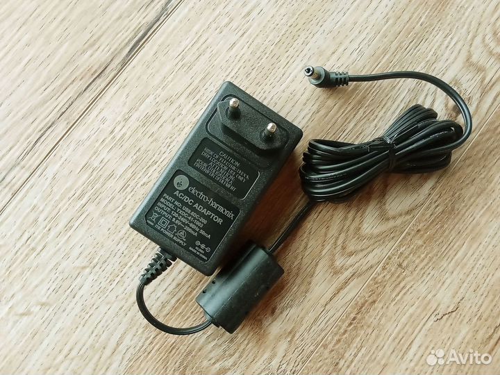 Блок питания Electro-Harmonix Stereo Polychorus