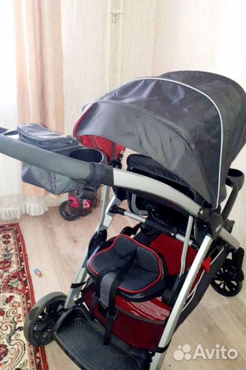 Коляска для погодок Chicco stroll'in'2