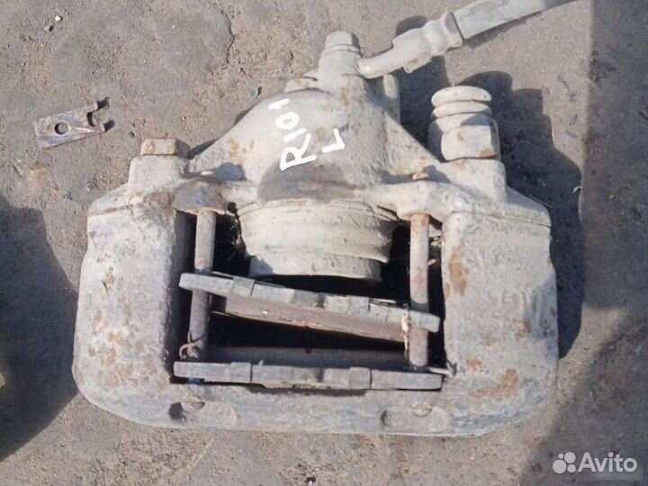 Суппорт Kia Rio