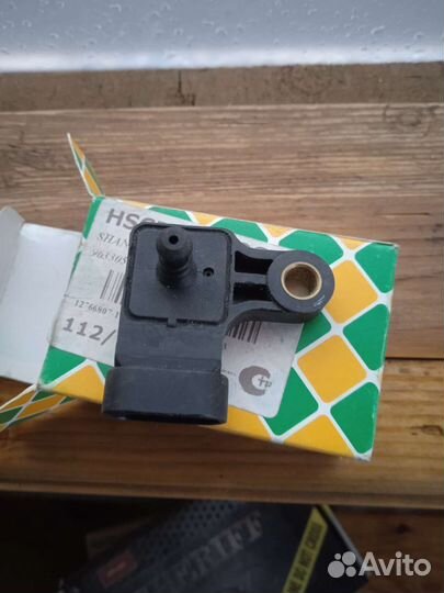 Датчик давления воздуха и дпзд