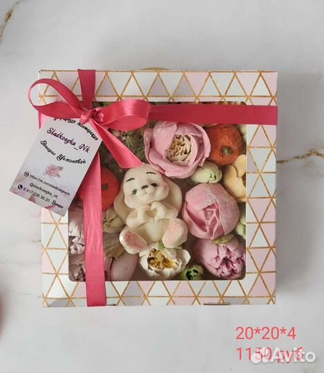 Сладкие букеты из зефира и шоколада