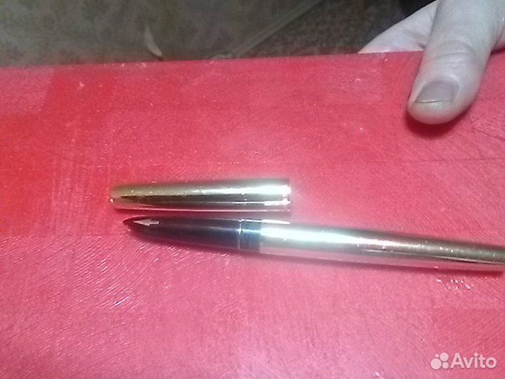 Перьевая ручка