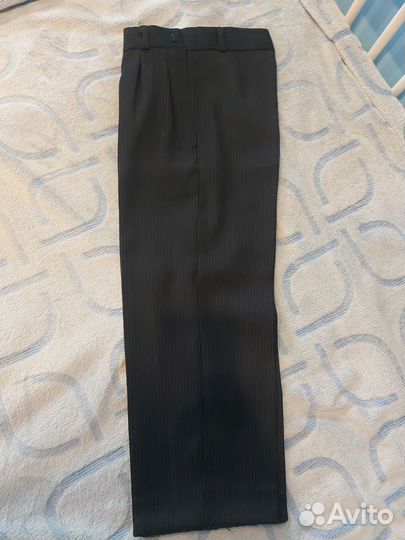 Костюм на мальчика 110см