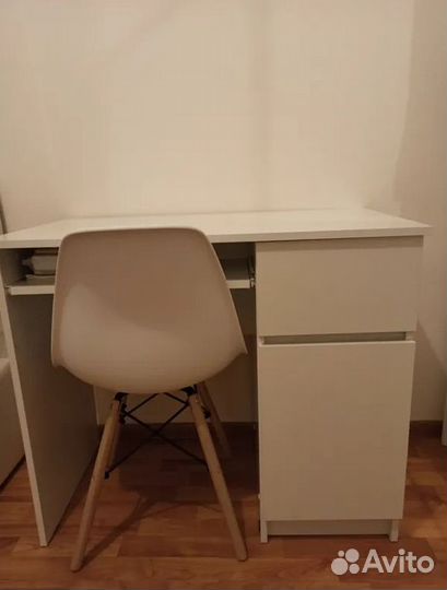 Стол компьютерный