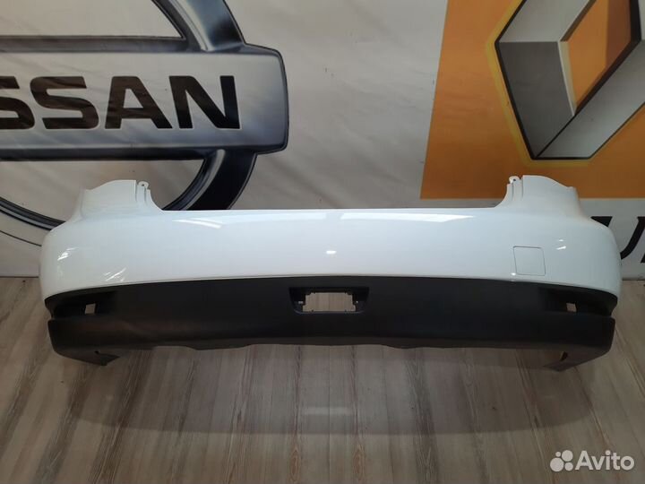 Бампер зад Nissan almera G15