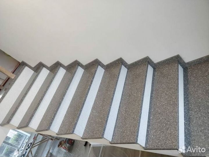 Лестница от производителя агломерат