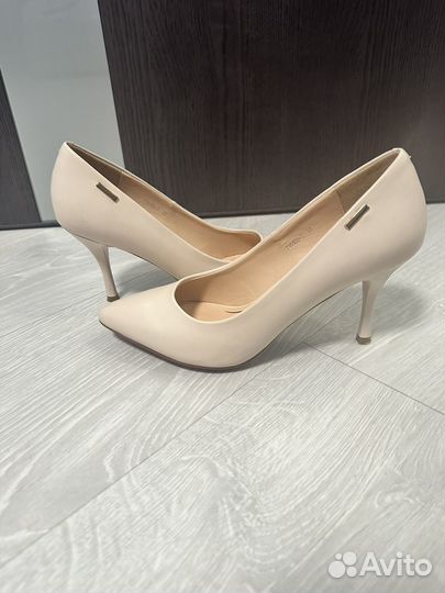 Туфли женские 37 размер