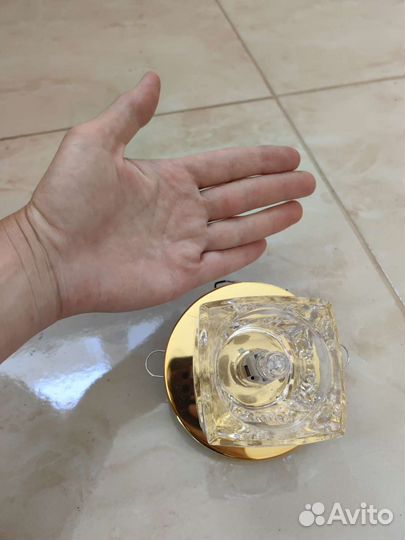 Лампа потолочная