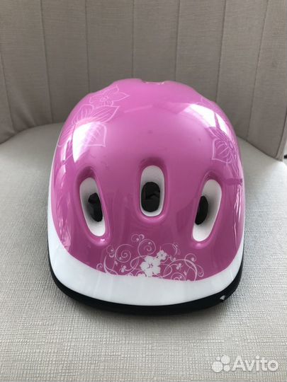 Шлем роликовый Larsen + налокотники и наколенники