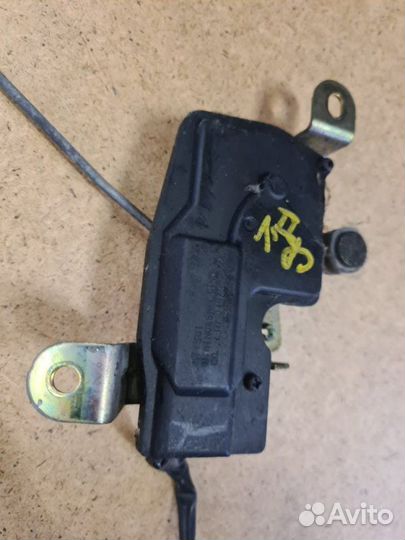 Активатор замка багажника Honda Cr-V 2002