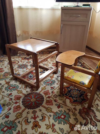 Детский разборный стульчик и горшок