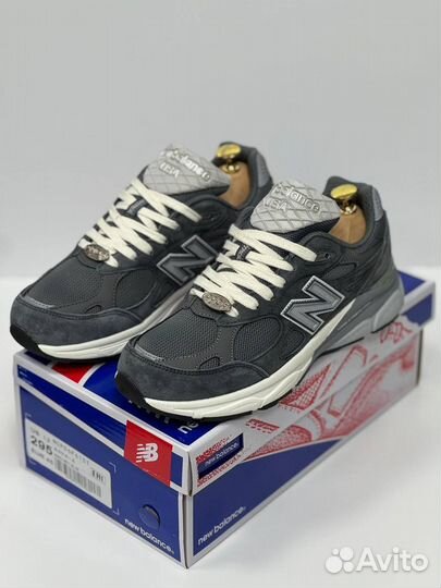 Кроссовки New Balance 990 серые 5