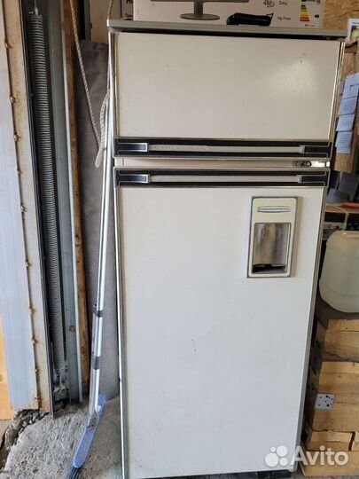 Холодильник ока