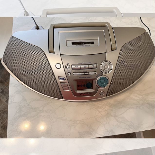 Бумбокс Panasonic RX-ES20