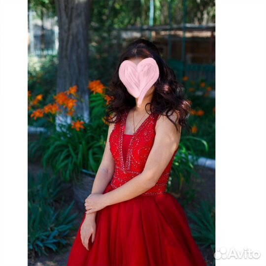 Вечернее платье