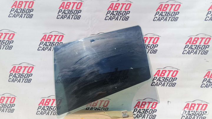 Стекло задней левой двери Mazda 3 BL хэтчбек