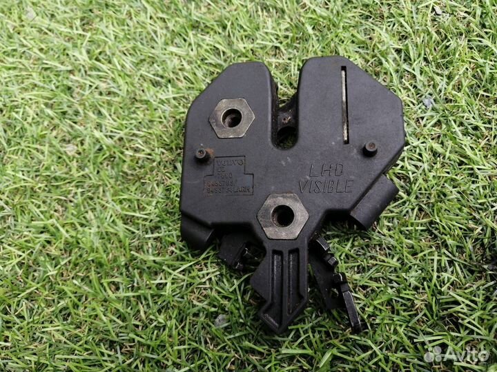 Замок капота Volvo Xc90