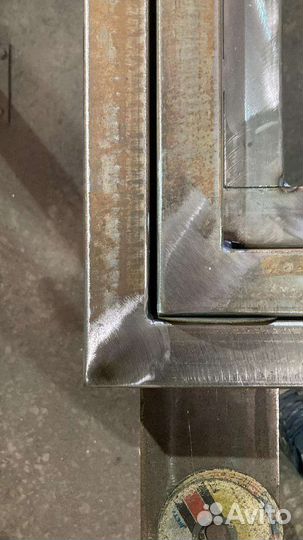 Монтажник, помощник сварщика