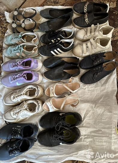 Туфли кроссовки босоножки