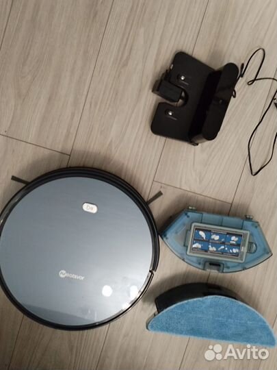 Робот пылесос neatsvor x500