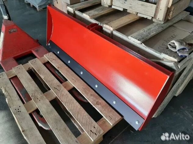 Отвал для снега на трактор 1,5 м